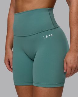 (Category: ) located in . Submitted by closetfullofclothes (Listing ID 1423565292, Image 1). Description: .