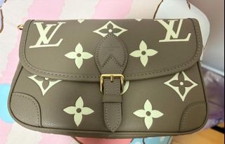 （分類：）位於 。 由 s_yip 提交（商品編號 1423439542，圖片 1）。簡介： 。