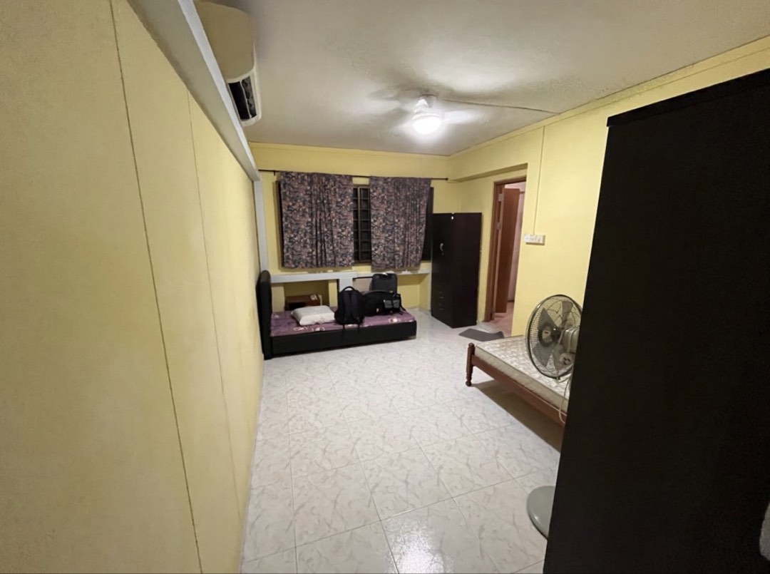 (Category: ) located in . Submitted by kalai.psince94 (Listing ID 1423506296, Image 1). Description: .