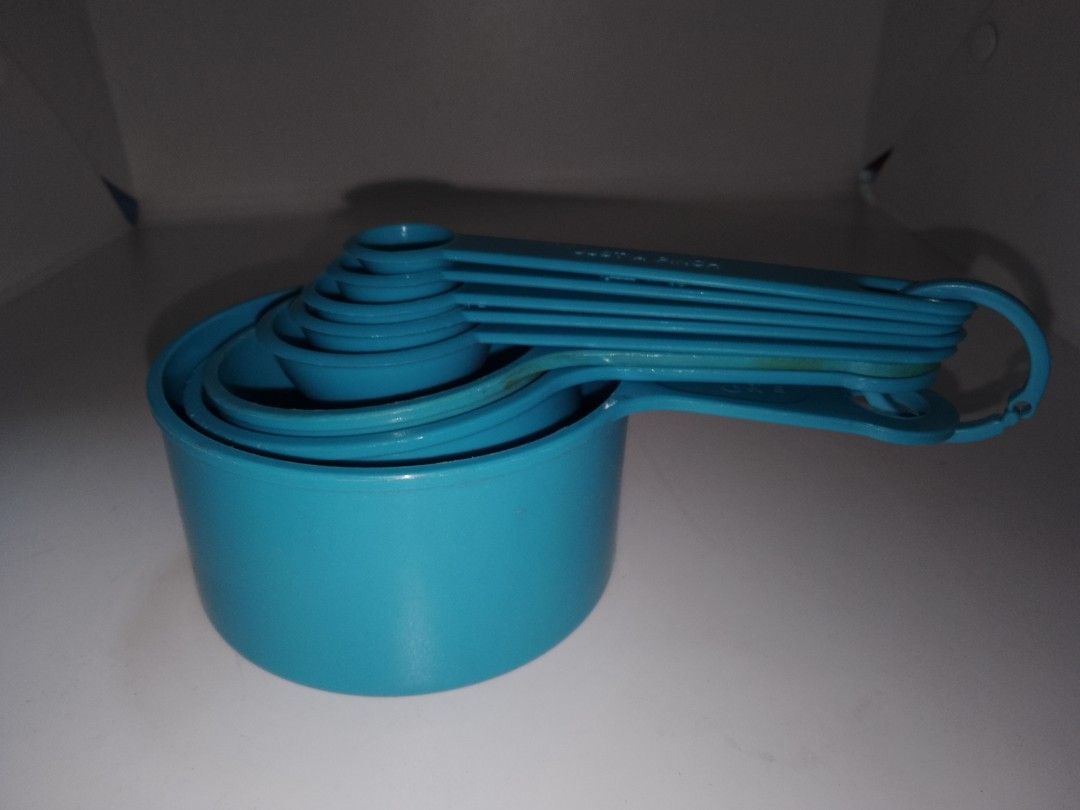 Measuring Spoons (Category: Other Kitchenware & Tableware) located in Paranaque City. Submitted by daleshop (Listing ID 1423450766, Image 2). Description: - Set of teal measuring spoons. - Perfect for precise measurements in cooking and baking. - Nesting design for easy storage. MOP: Gcash, Paymaya or BPI NOTE! Real Buyers only and no to scammers! SURE BUYERS ONLY!.