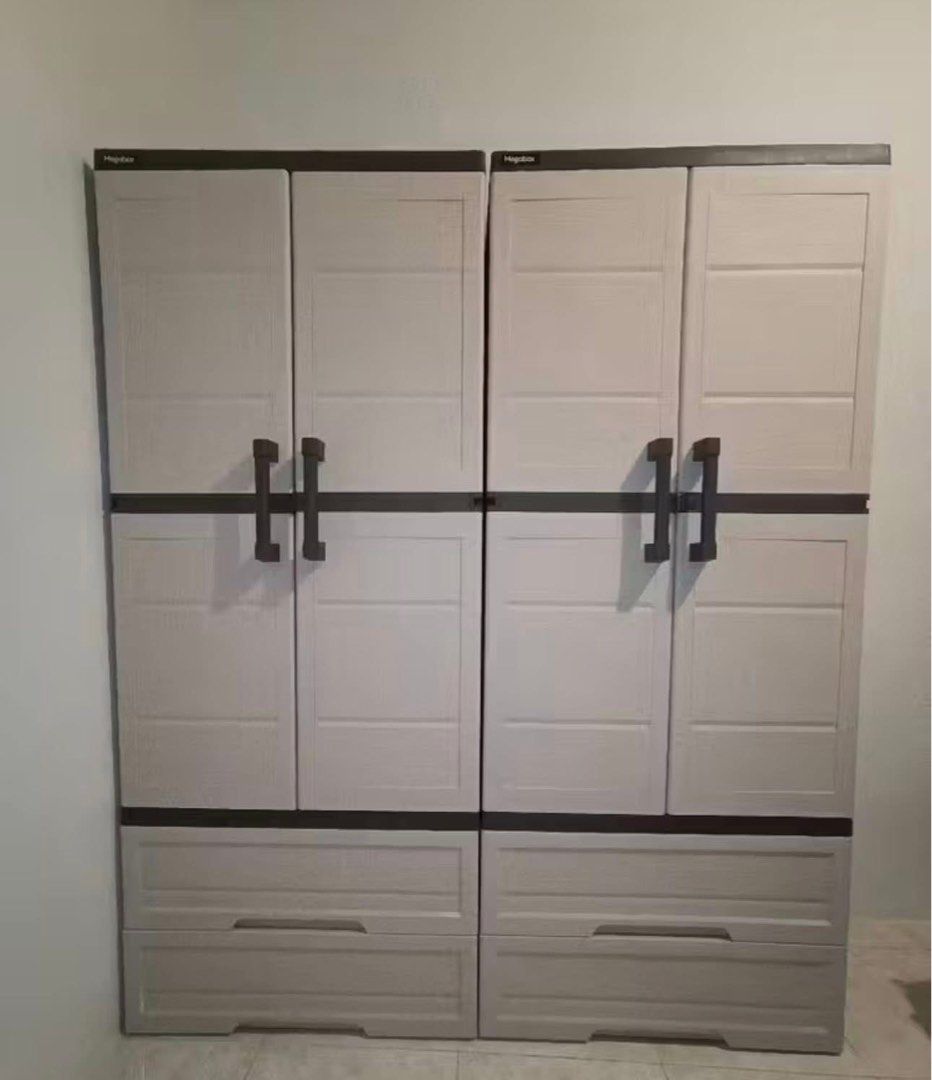 Megabox Wardrobe and Drawers (Category: Shelves, Cabinets & Racks) located in Las Pinas. Submitted by shytorres (Listing ID 1423450214, Image 2). Description: Onhand and Ready to deliver Megabox drawers Megabox wardrobe Megabox cabinet Orocan drawers 📍pasig Tuesday to Sunday delivery Cod / cop / gcash Grab yours now! Pm to inquire.