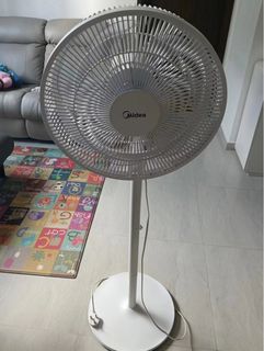 (Category: ) located in . Submitted by thereisabird (Listing ID 1423484543, Image 1). Description: .