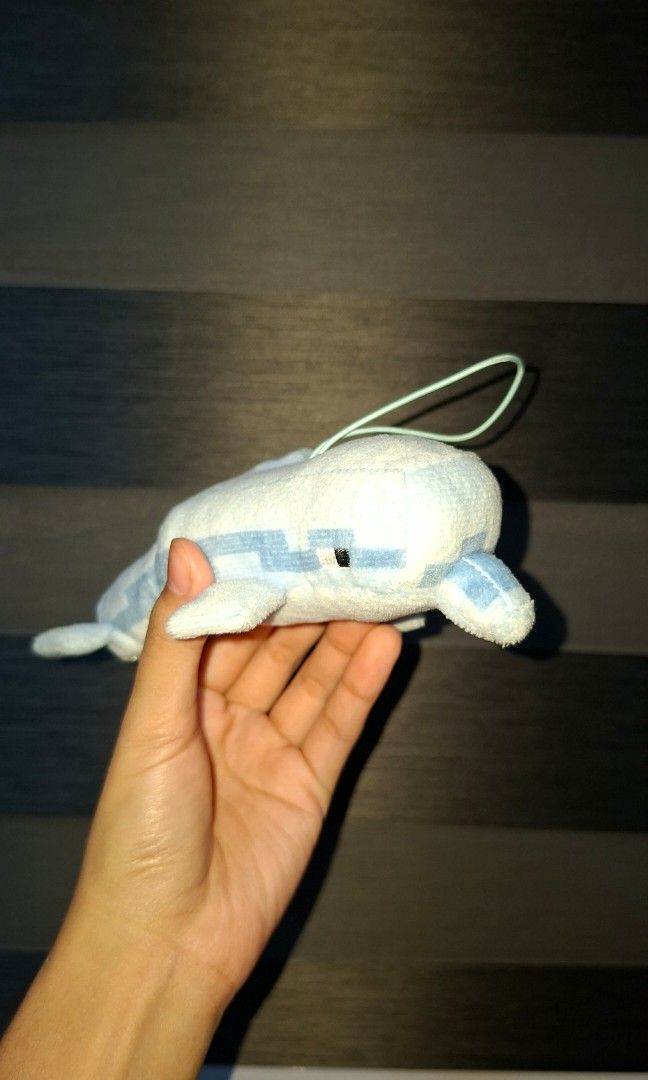 Minecraft Dolphin Charm (Category: In-Game Products) located in Bacoor. Submitted by raket_projects (Listing ID 1423449868, Image 1). Description: P250 only Minecraft Dolphin Charm 🩷 As is wyswyg 🩷 Clean and fresh 🫧 🩷 With clear etiketa.