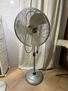 (Category: ) located in . Submitted by yeoj31491 (Listing ID 1423558933, Image 1). Description: .
