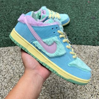 (Category: ) located in . Submitted by rarewearco (Listing ID 1423440425, Image 1). Description: .