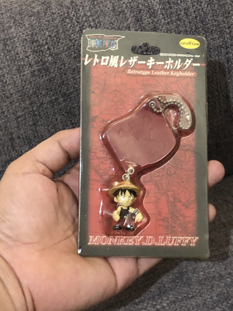 One Piece Retrotype Leather Keyholder Monkey D. Luffy (Category: Character Goods) located in Manila. Submitted by jayart.225 (Listing ID 1423443146, Image 2). Description: .