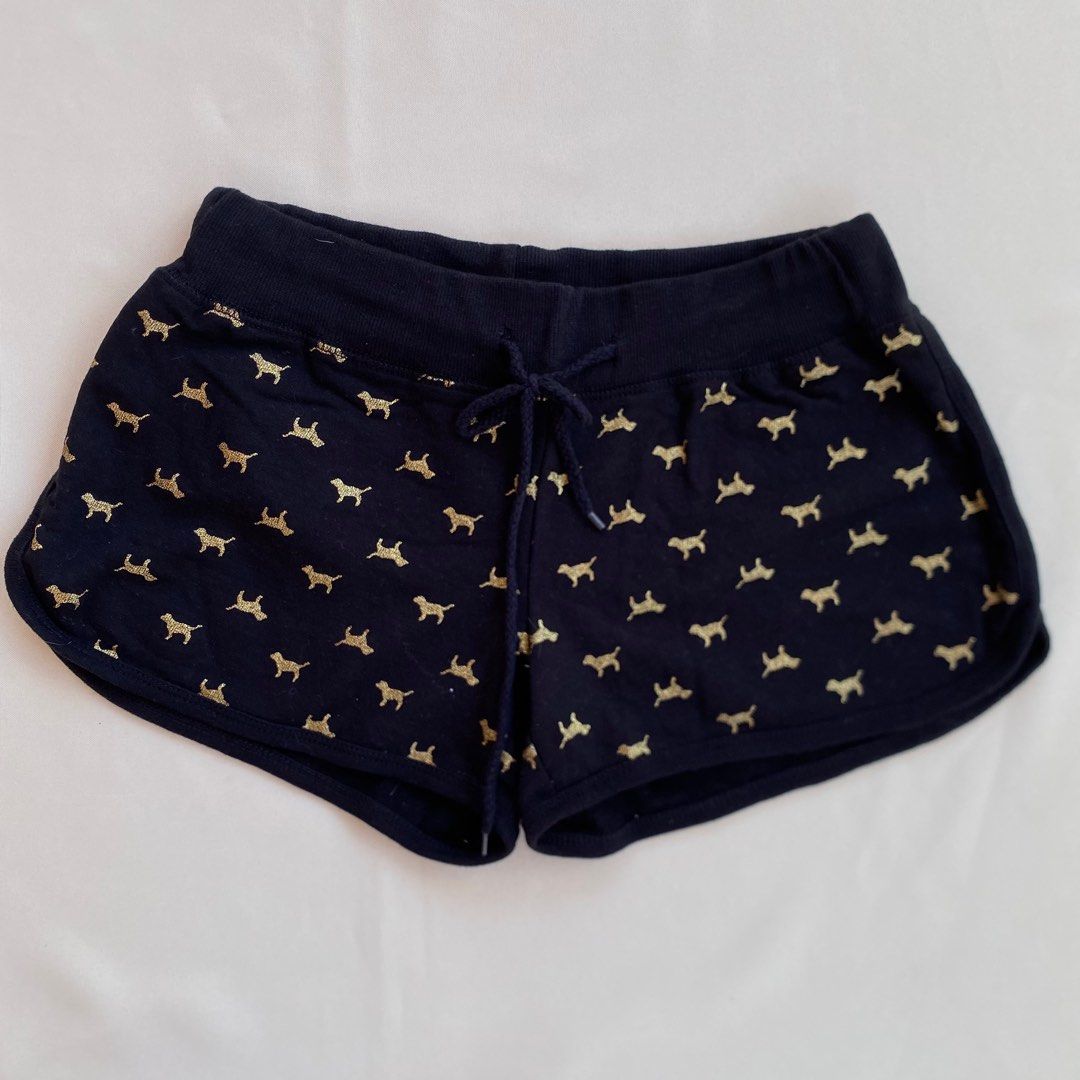 Pink booty shorts (Category: Shorts) located in Pagadian. Submitted by picknpack (Listing ID 1423483430, Image 3). Description: •24 to 30 •good as new •color rate 10/10 📌 𝙍𝙀𝙈𝙄𝙉𝘿𝙀𝙍𝙎 (𝙋𝙡𝙚𝙖𝙨𝙚 𝙍𝙚𝙖𝙙 𝘽𝙚𝙛𝙤𝙧𝙚 𝙈𝙞𝙣𝙞𝙣𝙜) ➜ All items are ukay/preloved unless stated as brand-new ➜ Some flaws or small issues may not be mentioned but are not intentional ➜ Colors may vary slightly due to lighting in photos ➜ All items are recommend