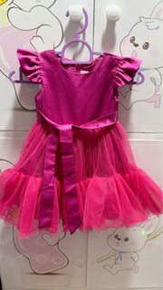 (Category: ) located in . Submitted by mmyandbbwardrobe (Listing ID 1423519221, Image 1). Description: .