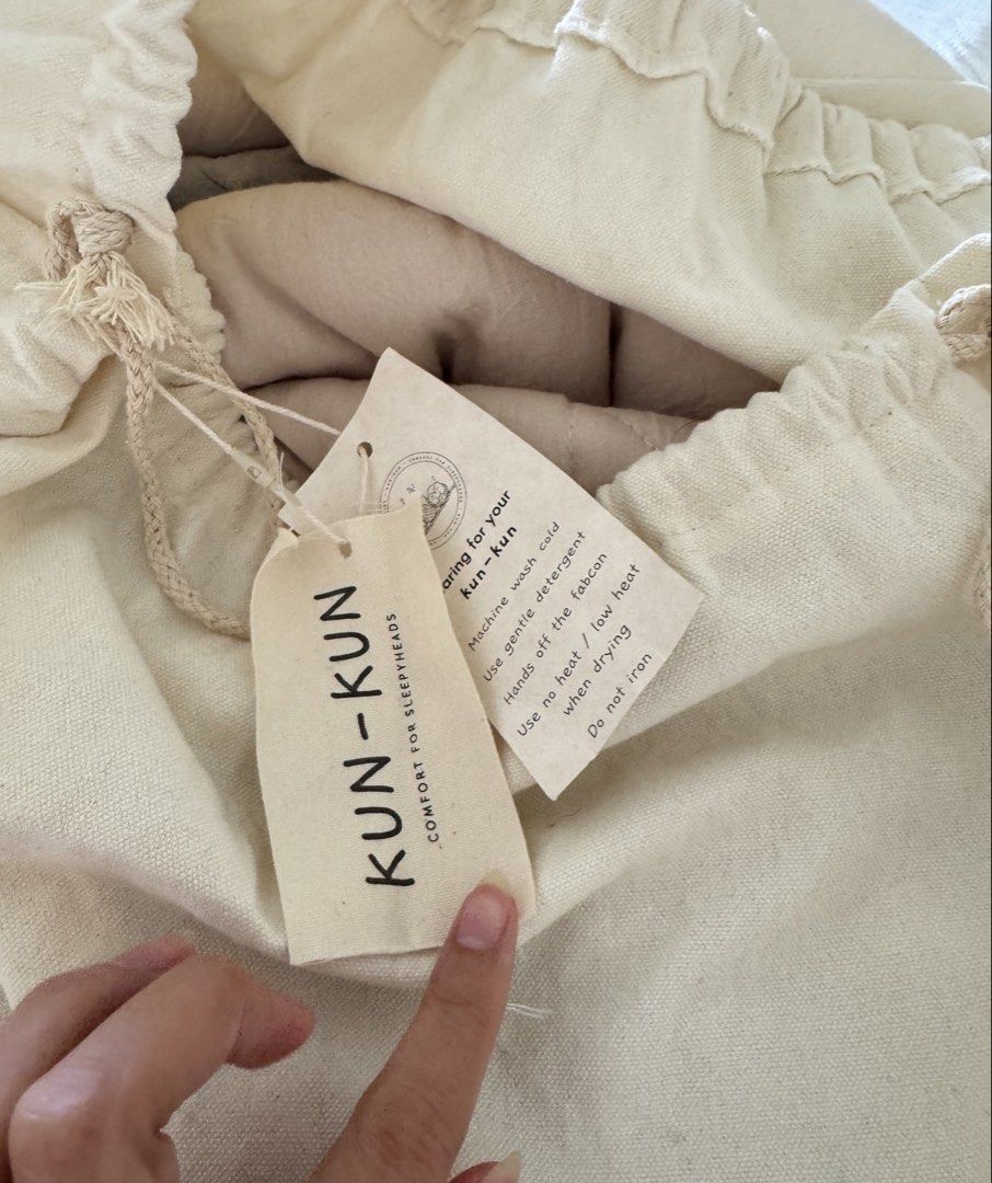 Queen size Duvet comforter Kun-kun Blanket Set textured (Category: Other Home Decor) located in Muntinlupa City. Submitted by boo_thingthings (Listing ID 1423507848, Image 2). Description: - Kun-kun Blanket Set in Fluff Ash - Includes a dotted blanket for ultimate comfort - Comes with a drawstring bag - Care Instructions: - Machine wash cold - Use gentle detergent - Tumble dry low • Neutral ash/grey color – easy to match with any bedroom theme • 