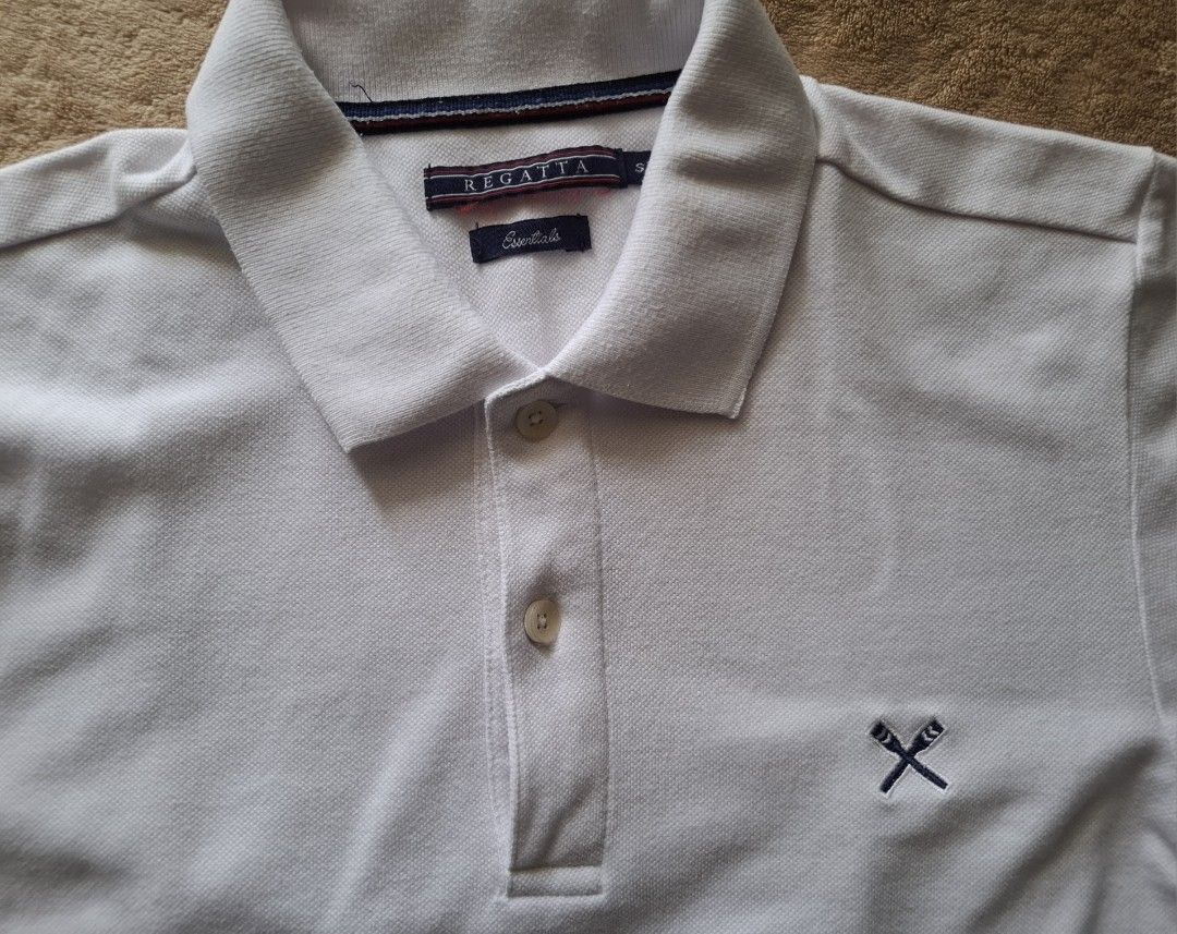 Regatta Pique Polo Shirt (White) (Category: Tshirts & Polo Shirts ) located in Quezon City. Submitted by therisingtide (Listing ID 1423453853, Image 2). Description: Regatta Pique Polo Shirt 🔥🔥🔥 ✅️ Color: White ✅️ Condition: Excellent(9.5/10) ✅️ Size: Small ✅️ Price: Php 380 ✅️ Dimensions: Length -26 Width - 18 🔺️Modes of Delivery : J&T/Grab/Lalamove (SF c/o buyer) 🔺️Payment: via Gcash/BPI QR 📌 Kindly Read Before Purchasing Please note that