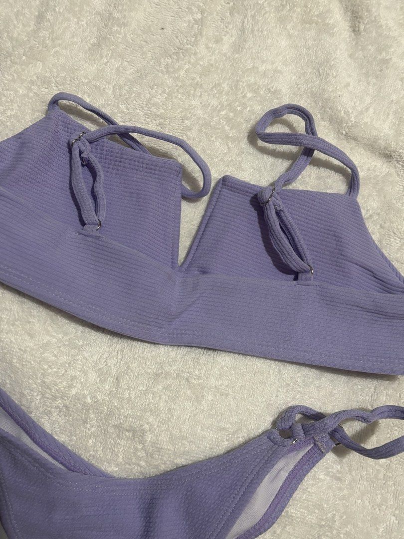 Ribbed Bikini Set Lilac Pastel Purple Small (Category: Bikinis & Swimsuits) located in Manila. Submitted by hello_stylist (Listing ID 1423466867, Image 3). Description: BRAND NEW - Top: Adjustable straps, V-neck - Fits size small to medium - padded - VERY PRETTY!!! .