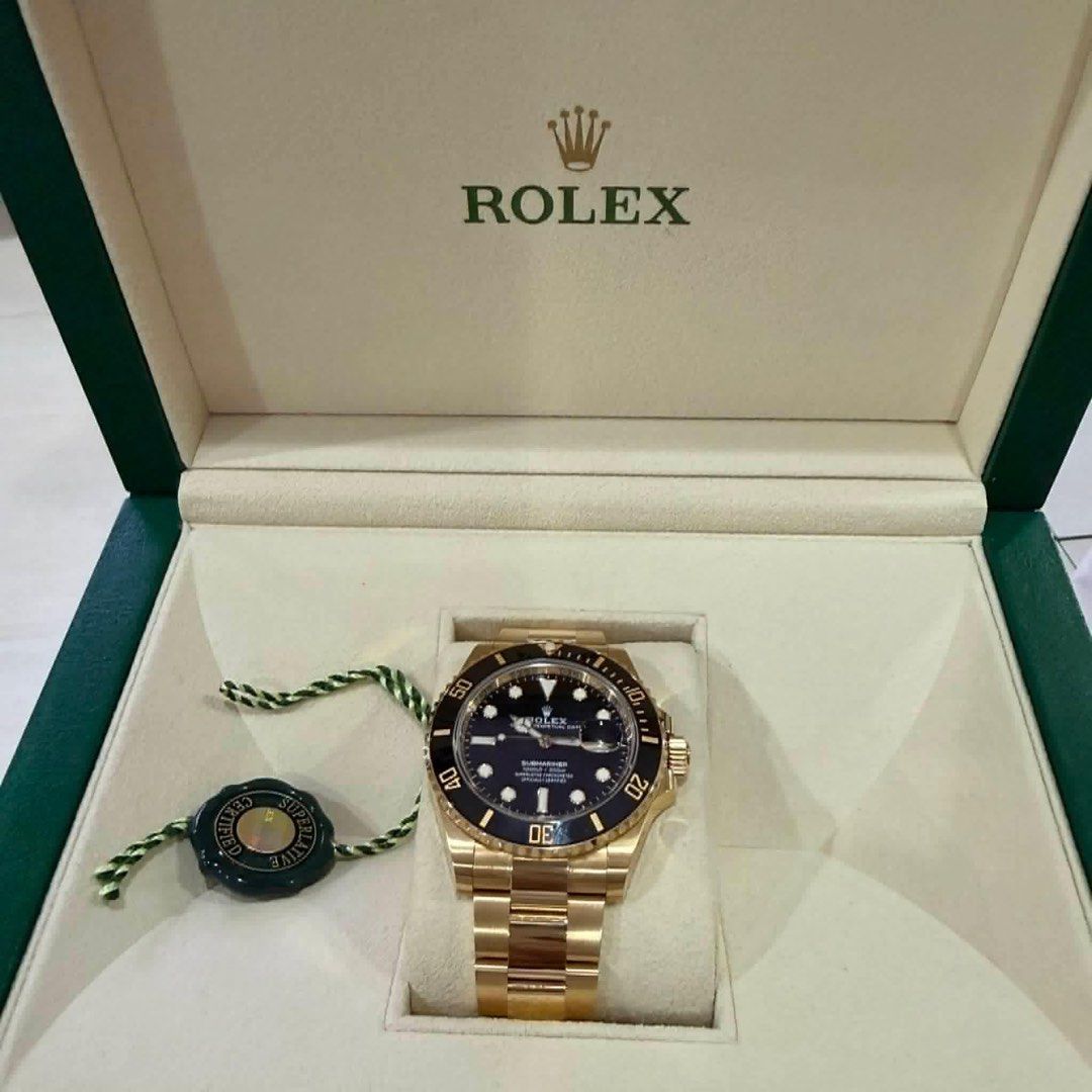 Rolex Submariner Full Yellow gold 41mm (Category: Luxury Watches) located in Makati City. Submitted by _aczhcny (Listing ID 1423574470, Image 2). Description: Rolex Submariner Full Yellow gold 41mm Purchase Date 2024 126618LN 9.9/10 condition Complete set Open for authentication *sinukat lang 2.350m.