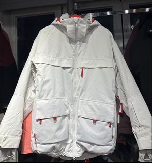 （分類：）位於 。 由 altti 提交（商品編號 1423565859，圖片 1）。簡介： 。