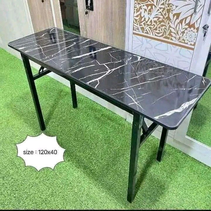 Study table/ computer table (Category: Tables & Sets) located in Manila. Submitted by money-lyn (Listing ID 1423531485, Image 3). Description: 100x40 table size metal frame .