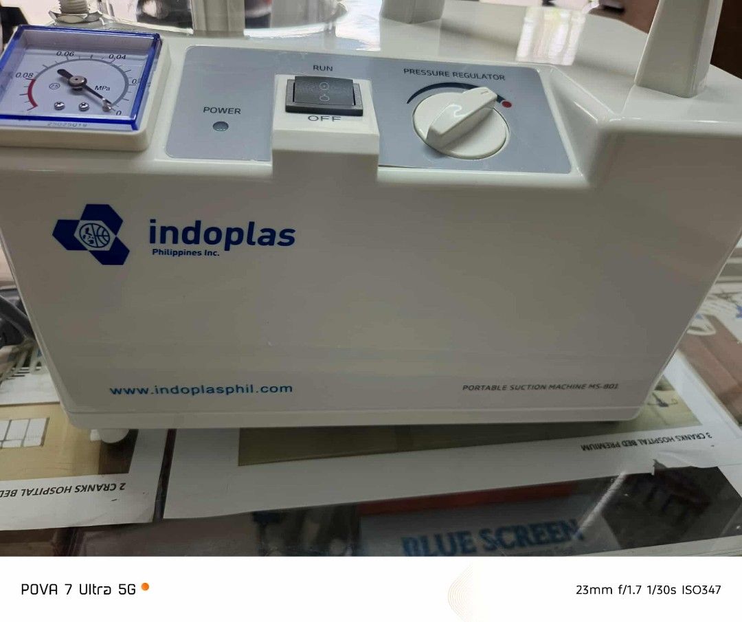 Suction machine (Category: Medical Supplies & Tools) located in Manila. Submitted by atarah1225 (Listing ID 1423520908, Image 1). Description: .