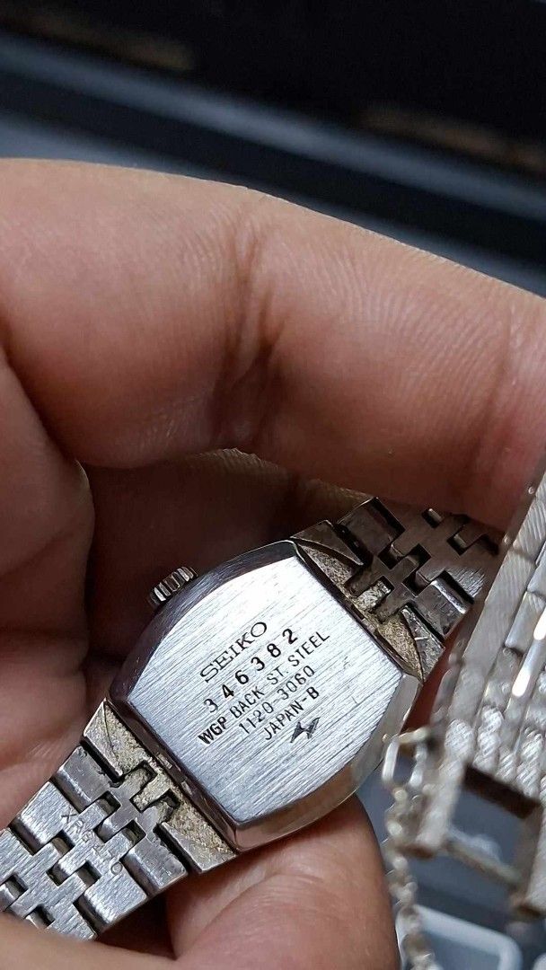 Vintage Seiko watch (Category: Luxury Watches) located in Manila. Submitted by javelin0326757 (Listing ID 1423588701, Image 3). Description: original vintage japan preloved item.