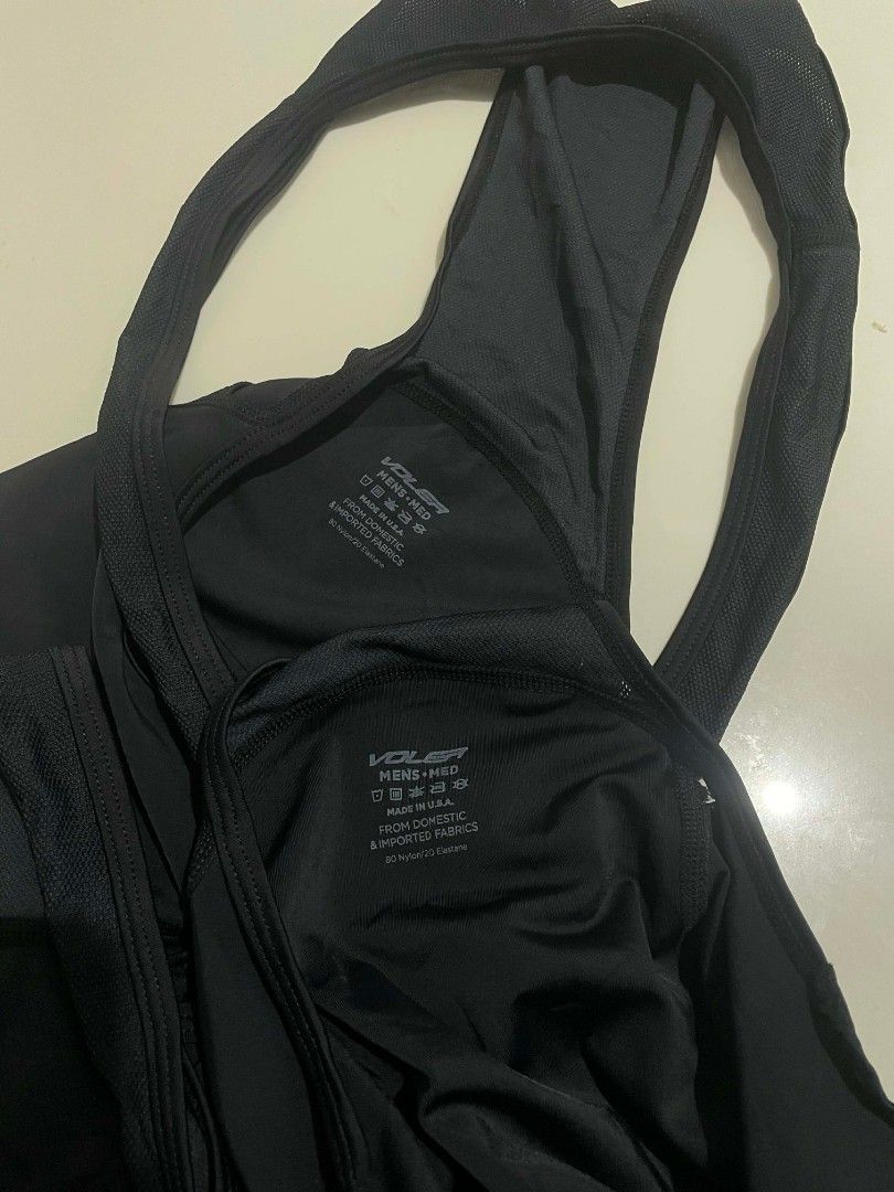 VOLER Cycling Bib Shorts (Category: Bicycles) located in Cavite. Submitted by rncthrifting (Listing ID 1423516597, Image 2). Description: - Black VOLER cycling bib shorts SIZE MEDIUM - Features a padded chamois for comfort - Includes bib straps for a secure fit - Made with breathable fabric - Size details are on the inside label - Ideal for cycling enthusiasts.