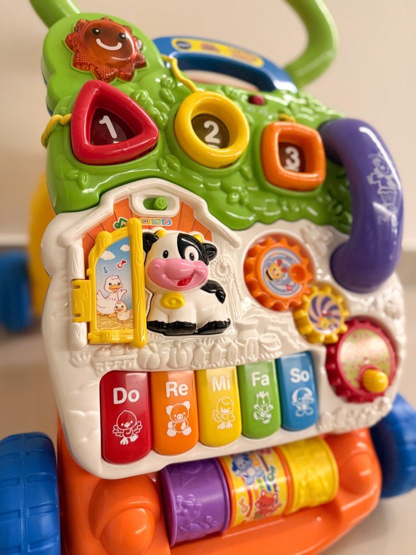 VTech Learning Walker (Category: Infant Playtime) located in Cheras. Submitted by happymommy89 (Listing ID 1423571812, Image 2). Description: Come with Box. Baby seldom play and the condition is 10/10 like new ✨.