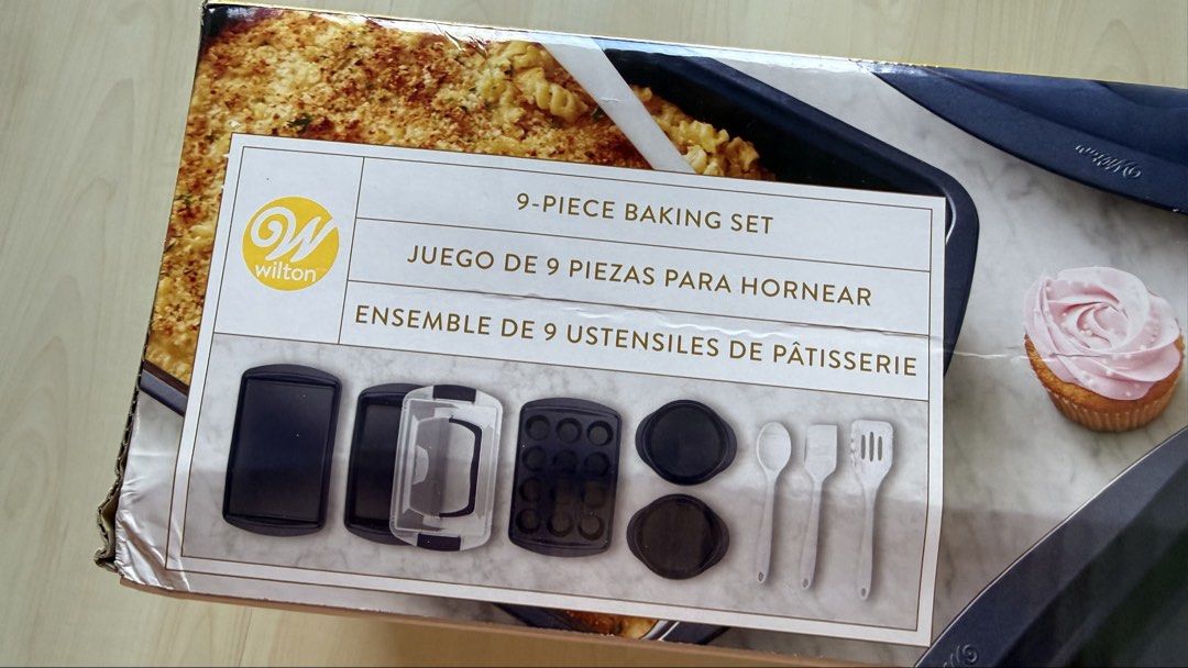 Wilton 9-Piece Baking Set466744648558848002
