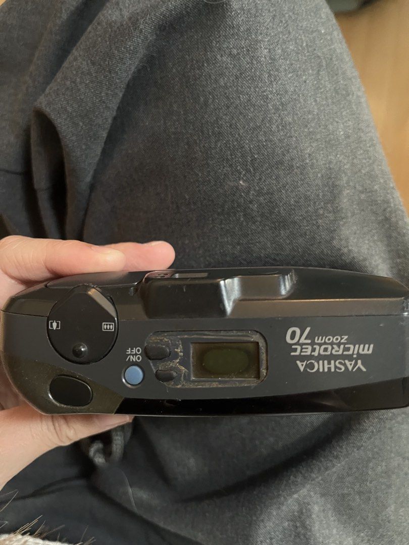 Yashica Microtec Zoom 70 Film Camera (Category: Cameras) located in Quezon City. Submitted by yannyy001 (Listing ID 1423522010, Image 2). Description: .