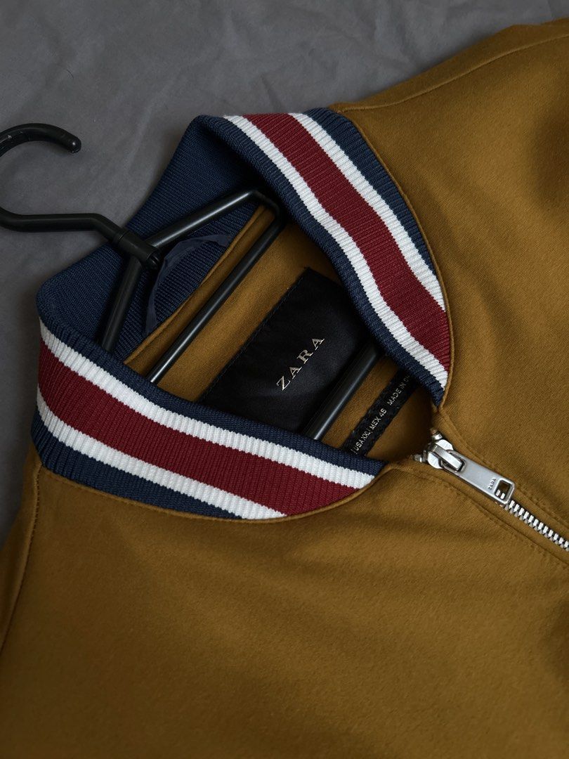 Zara Bomber Jacket (Category: Coats, Jackets and Outerwear) located in Manila. Submitted by marcaurelius (Listing ID 1423484736, Image 3). Description: .