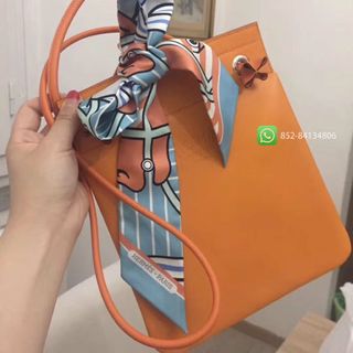 （分類：）位於 。 由 horoluxe 提交（商品編號 1423643511，圖片 1）。簡介： 。