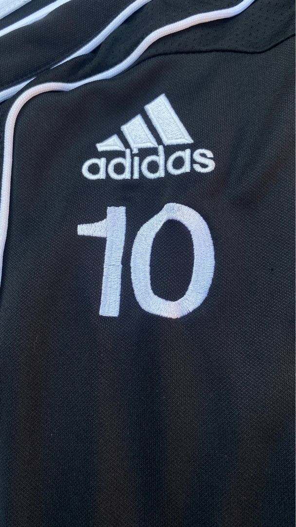 Adidas Trackjacket (Category: Activewear) located in Cabanatuan. Submitted by cj.declutter (Listing ID 1423619860, Image 2). Description: 8.5/10 19x25.