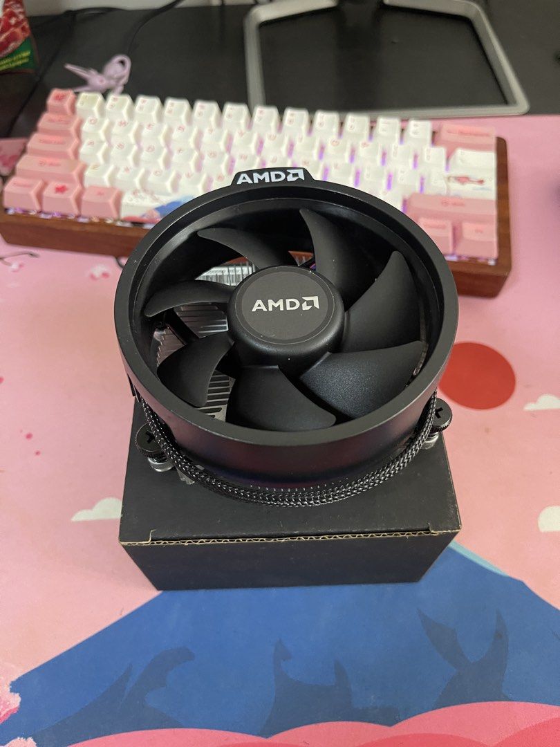 AMD CPU Cooler fan (Category: Computer Parts) located in Los Banos. Submitted by yeikie (Listing ID 1423699123, Image 2). Description: AND Ryzen Wraith Stealth Cooler Fan for CPU Aluminum heatsink, with original packaging. Contains CPU fan only. Rfs: upgraded parts. buyer shoulders sf. .