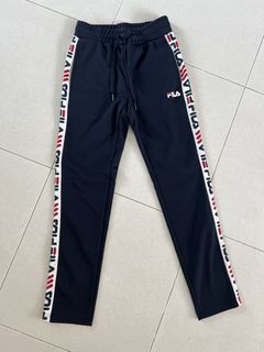 (Category: ) located in . Submitted by pleats.n.pockets (Listing ID 1423653606, Image 1). Description: .