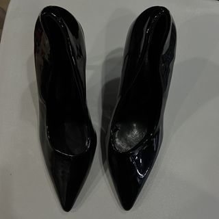 (Category: ) located in . Submitted by xqueenwardrobex (Listing ID 1423686285, Image 1). Description: .