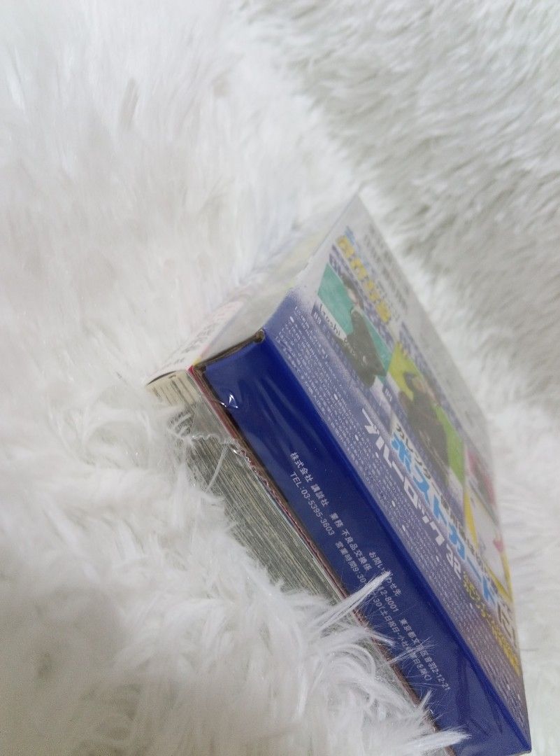 Blue Lock vol 32 with Calendar (Category: Comics & Manga) located in Manila. Submitted by quickocean (Listing ID 1423697693, Image 3). Description: - Blue Lock 2025 Calendar - Includes special edition postcards - Featuring various Blue Lock characters - Still sealed in original packaging.