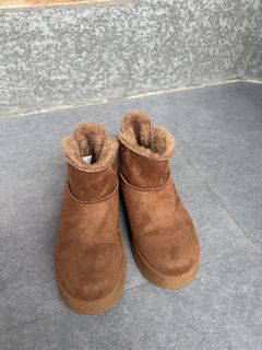 (Kategori: ) berada di . Dikirim oleh ulya17 (ID iklan 1423683189, Gambar 1). Deskripsi: .