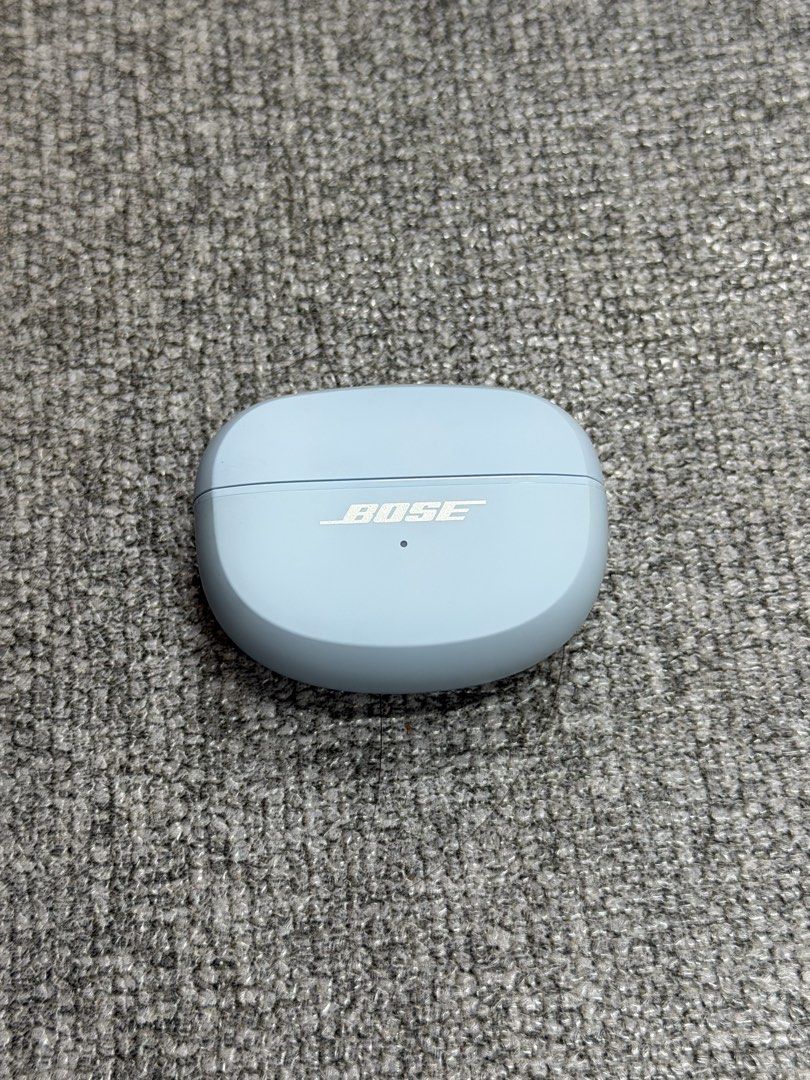 Bose Ultra Open Earbuds (Category: Earphones) located in Valencia. Submitted by pawprint22 (Listing ID 1422340505, Image 3). Description: - Used less than 5 times - Bose Ultra Open Earbuds - Open-ear listening experience - Light blue color if in doubt, please check my profile. i dont own anything fake… rfs: decluttering .