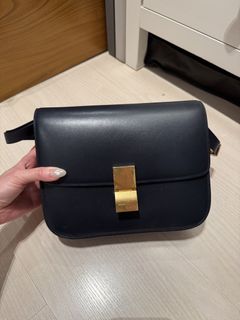 （分類：）位於 。 由 hktmtt 提交（商品編號 1423644403，圖片 1）。簡介： 。