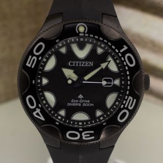(Category: ) located in . Submitted by martinluxury (Listing ID 1423709444, Image 1). Description: .
