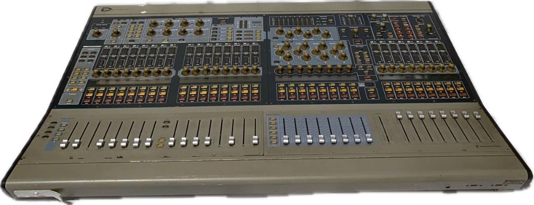 Digidesign Venue D- Show Digital Mixing Console with Mix Rack (Category: Soundbars, Speakers & Amplifiers) located in Pasig City. Submitted by soundcheck85385 (Listing ID 1423630653, Image 3). Description: - Professional audio rack system - Includes mixing console, audio interfaces, and power supply - Sturdy rack case with wheels for easy transport - Ideal for live sound or studio applications - Features multiple inputs and outputs for versatile 