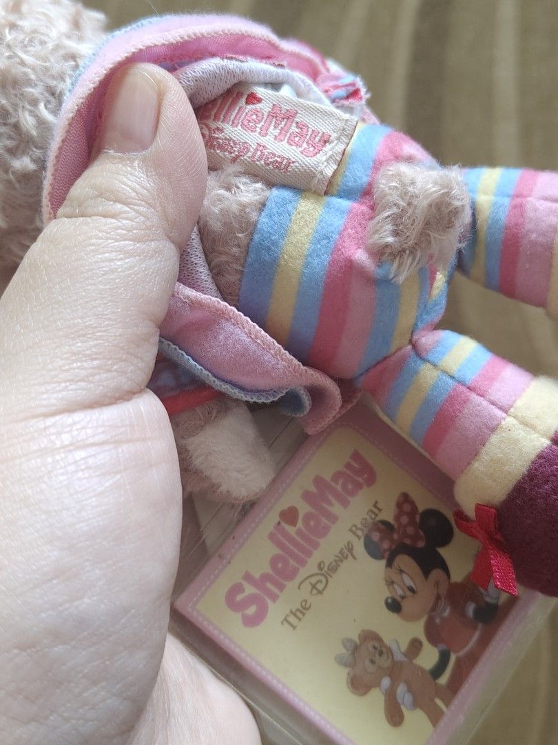 Disney Shellie May Duffy Plush Charm (Category: Plushies & Soft Toys) located in Santa Rosa. Submitted by mmps249.1 (Listing ID 1423633277, Image 3). Description: Crossposted Mine now, pay now shipping courier: JRS only Gcash payment upon order No reservations.
