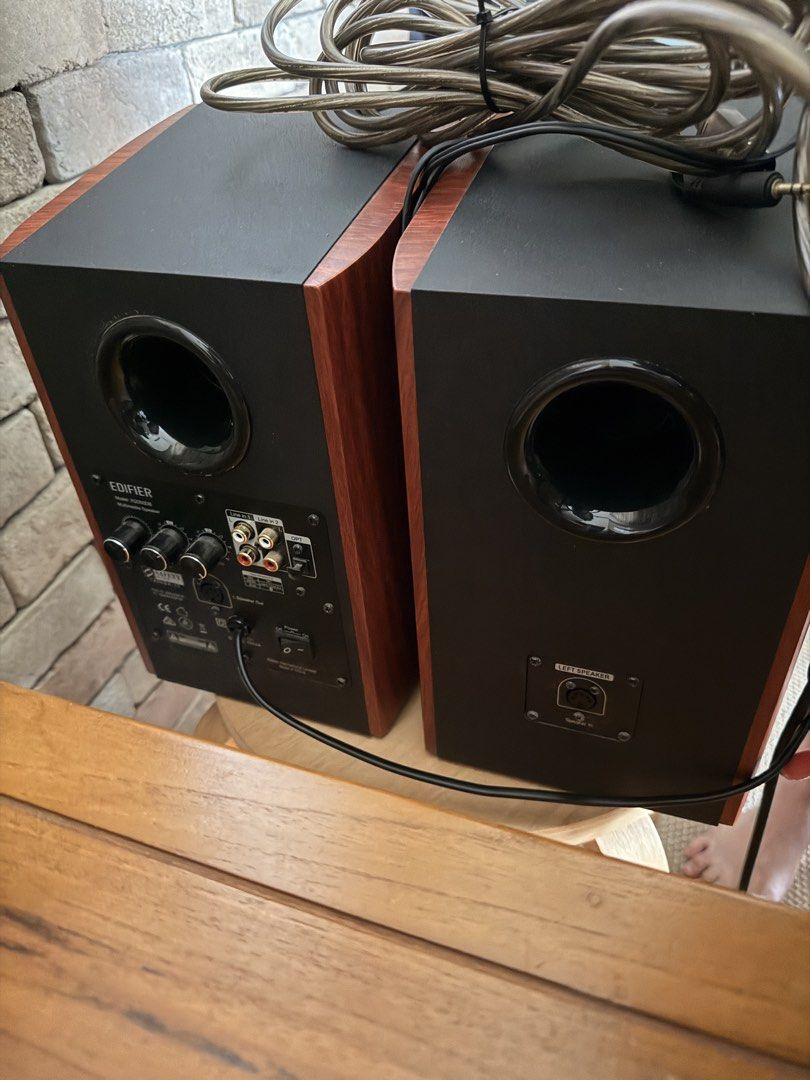 Edifier R2000db Control Edifier R2000DB Powered Bookshelf Speakers, Audio, Soundbars, Speakers ...
