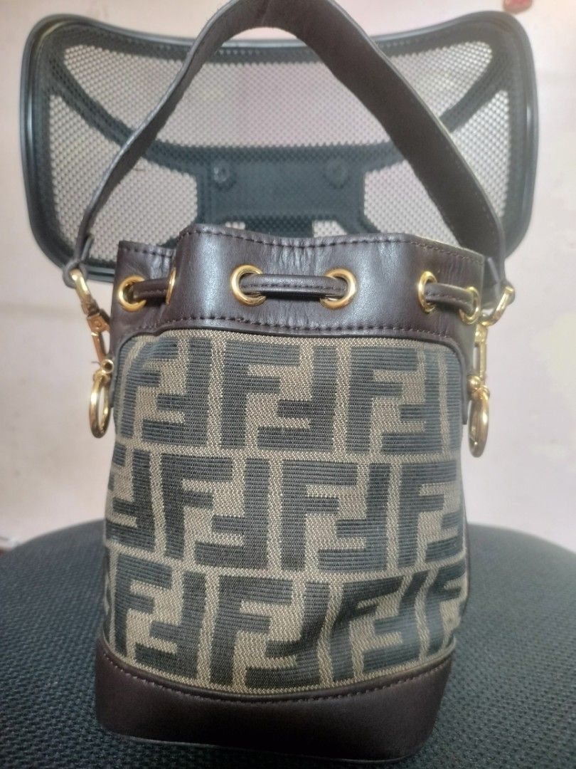 Fendi Bucket Bag small (Category: Luxury Bags & Wallets) located in Cavite. Submitted by annasoriano1982 (Listing ID 1423786856, Image 2). Description: fendi bucket small missing yung isang bakal sa side pls see pictures nalang po coded.