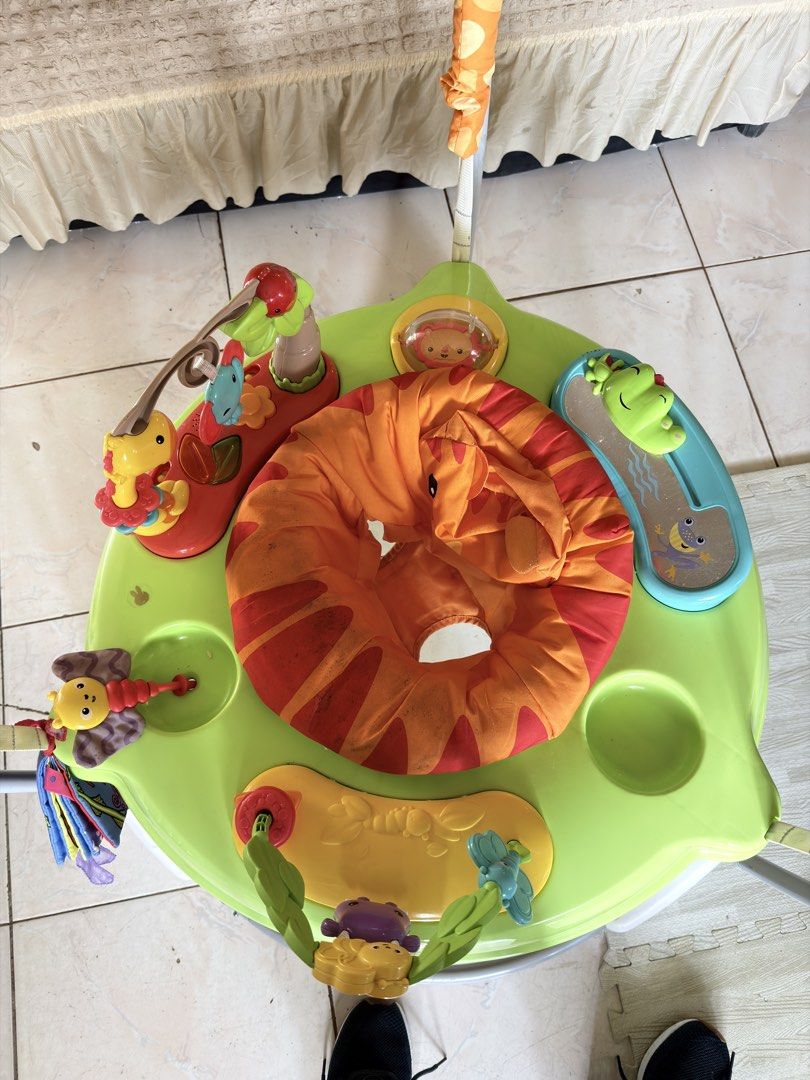 FisherPrice Jumperoo (Category: Infant Playtime) located in Manila. Submitted by houseoflux.x (Listing ID 1423683813, Image 2). Description: selling my baby jumperoo hindi na po nya gingamit natayo na ksi and for walking na my mga denta ofcourse kayo na po maglinis naka stock lang po ksi yan dito .