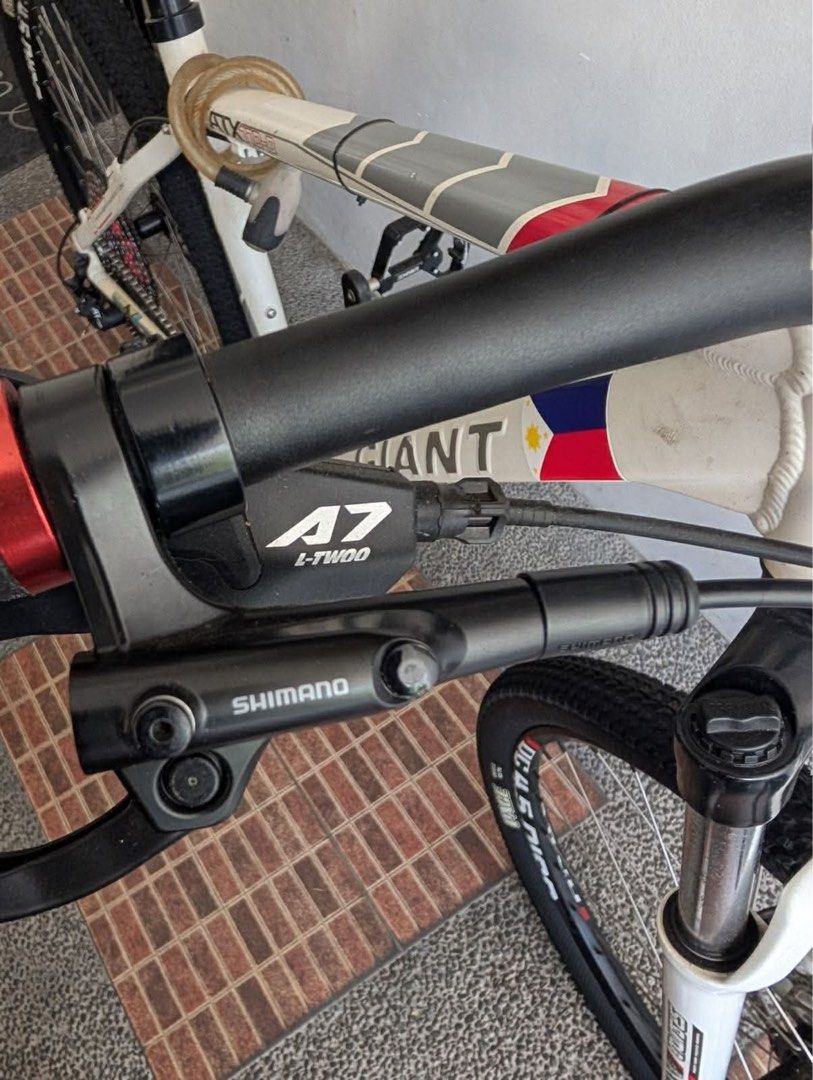 Giant ATX Mountain Bike (Category: Bicycles) located in Los Banos. Submitted by yeikie (Listing ID 1423695331, Image 3). Description: 26” Giant L Hardtail 1 x 10 speed (new) new mineral oil brake and tires. rfs: decluttering message me to meet up / test.