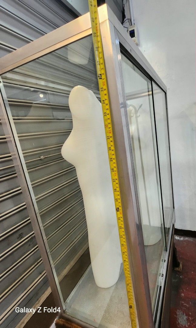 Glass Display shelves stainless estante (Category: Shelves, Cabinets & Racks) located in Valenzuela. Submitted by allbrandedshop (Listing ID 1423713262, Image 2). Description: mannequin not included. .