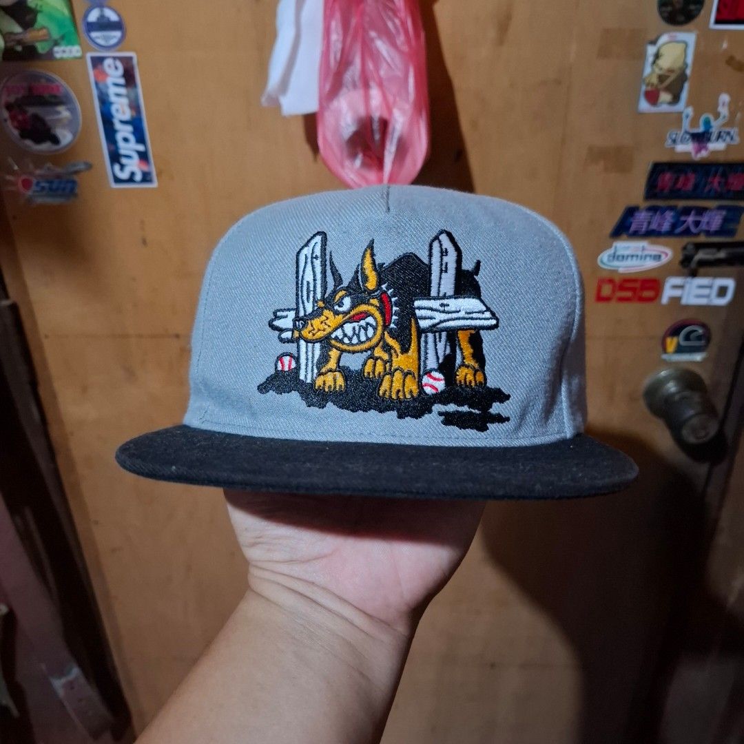 Hall of Fam (Category: Caps & Hats) located in Victorias. Submitted by doc_keith (Listing ID 1423647234, Image 1). Description: - Gray crown, black brim - Embroidered design - Adjustable snapback closure - Black lining and tag inside.