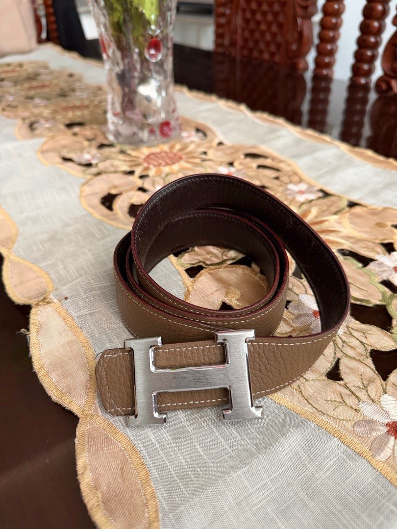 Hermes Reversible Belt (Category: Belts) located in Lumban. Submitted by miloveditems (Listing ID 1423627180, Image 3). Description: .
