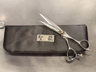（分類：）位於 。 由 astley2610 提交（商品編號 1423715369，圖片 1）。簡介： 。