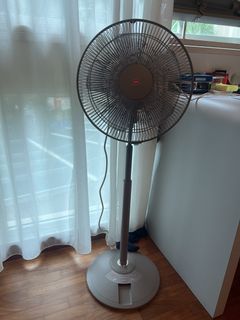 (Category: ) located in . Submitted by pennelope (Listing ID 1423621161, Image 1). Description: .