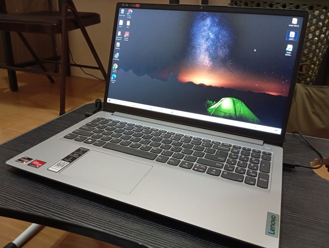 Lenovo IdeaPad Slim 1 (15ALC7) (Category: Laptops & Notebooks) located in Caloocan City. Submitted by arjay_bernarte (Listing ID 1423619395, Image 1). Description: - Lenovo IdeaPad Slim 1 (15ALC7) - AMD Ryzen 5 processor - 8GB RAM - 256GB SSD - Integrated AMD Radeon Graphics - Cloud Grey color - Includes original box - 15-inch screen.
