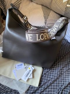 （分類：）位於 。 由 wardrobe_cc 提交（商品編號 1423776849，圖片 1）。簡介： 。