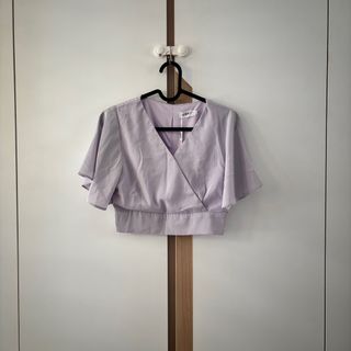 (Category: ) located in . Submitted by thedressingcloth (Listing ID 1423688590, Image 1). Description: .