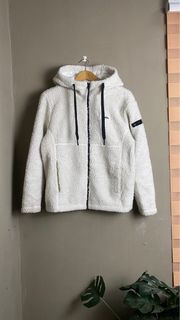 (Category: ) located in . Submitted by violetstoremy (Listing ID 1423785615, Image 1). Description: .